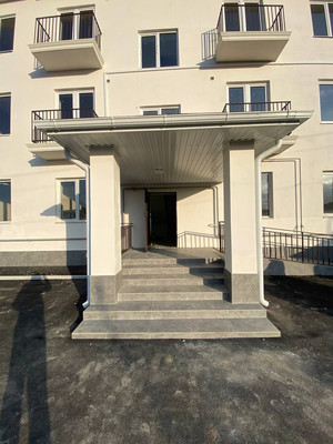 Продам двухкомнатную (2-комн.) квартиру, Им Сижажева М.В. ул, 4, Дыгулыбгей с