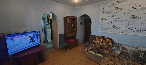 Продам трехкомнатную (3-комн.) квартиру, Энгельса ул, 39, Батайск г