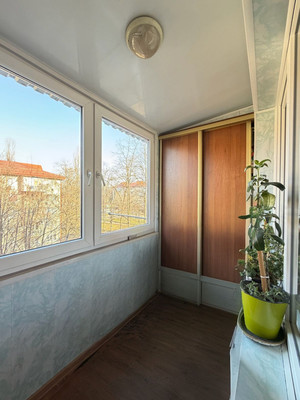 Продам трехкомнатную (3-комн.) квартиру, 2-й Таманской Дивизии ул, 424, Вольный Аул кп