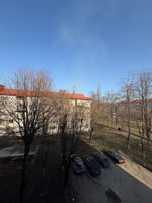 Продам трехкомнатную (3-комн.) квартиру, 2-й Таманской Дивизии ул, 424, Вольный Аул кп