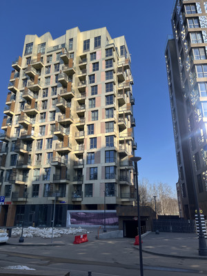 Продам трехкомнатную (3-комн.) квартиру, 1-я Ватутинская ул, 14к1, Десеновское п