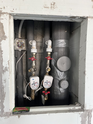 Продам трехкомнатную (3-комн.) квартиру, 1-я Ватутинская ул, 14к1, Десеновское п