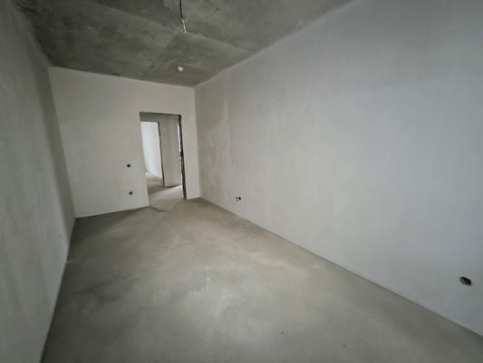 Продам трехкомнатную (3-комн.) квартиру, им. Героя Георгия Бочарникова ул, 4к1, Краснодар г