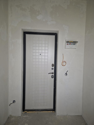 Продам трехкомнатную (3-комн.) квартиру, им. Героя Георгия Бочарникова ул, 4к1, Краснодар г