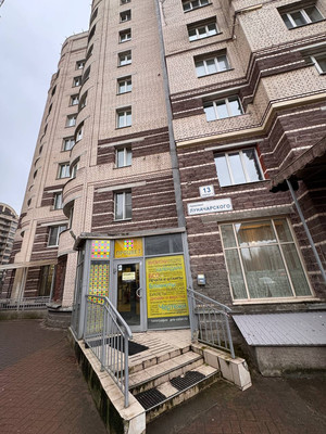 Продам коммерческое помещение 150 м2, Луначарского пр-кт, 13ак1, Санкт-Петербург г