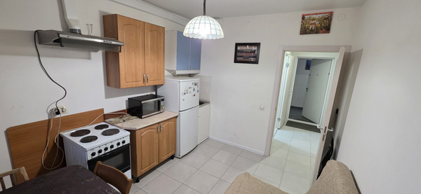 Продам однокомнатную (1-комн.) квартиру, Ясеневая ул, 12к8, Москва г