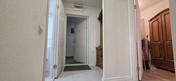 Продам однокомнатную (1-комн.) квартиру, Ясеневая ул, 12к8, Москва г