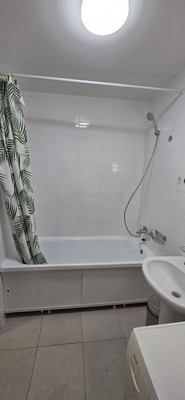 Продам однокомнатную (1-комн.) квартиру, Ясеневая ул, 12к8, Москва г