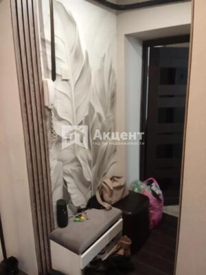 Продам двухкомнатную (2-комн.) квартиру, Парижской Коммуны ул, 20, Иваново г