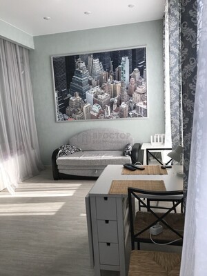 Продам однокомнатную (1-комн.) квартиру, Адмирала Макарова ул, 6Бк2, Москва г