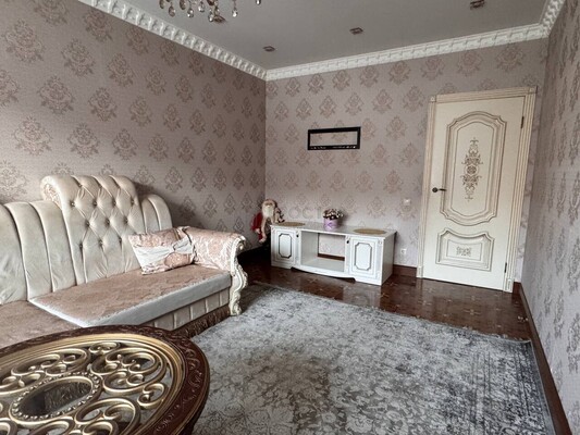 Продам трехкомнатную (3-комн.) квартиру, Урицкого ул, 16к2, Люберцы г