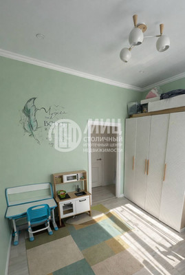 Продам трехкомнатную (3-комн.) квартиру, 7-ой квартал (Южные горки мкр) ул, 13, Мещерино п