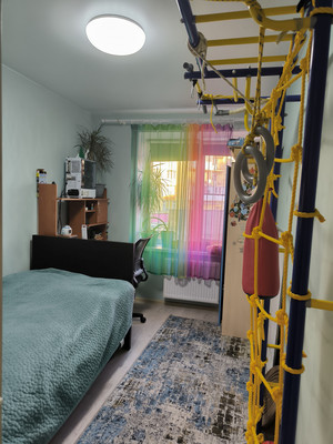 Продам двухкомнатную (2-комн.) квартиру, Московское ш, 264, Шушары п