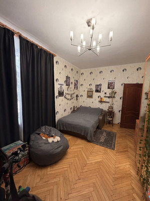 Продам трехкомнатную (3-комн.) квартиру, Ленина пр-кт, 23, Колпино г