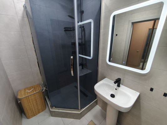 Продам однокомнатную (1-комн.) квартиру, Караульная ул, 43, Красноярск г