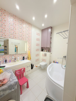 Продам двухкомнатную (2-комн.) квартиру, Объездная ул, 8, Ханты-Мансийск г