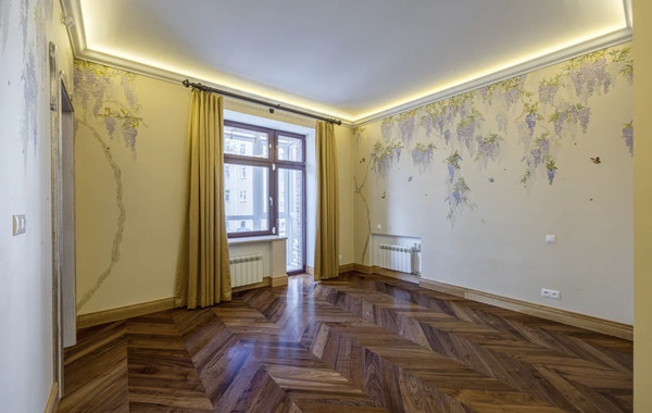 Сдам трехкомнатную (3-комн.) квартиру, Брюсов пер, 7, Москва г