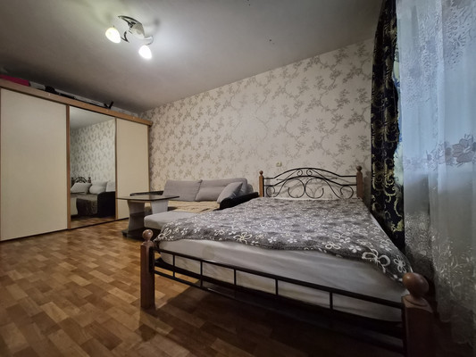 Сдам однокомнатную (1-комн.) квартиру, Видова ул, 157, Новороссийск г