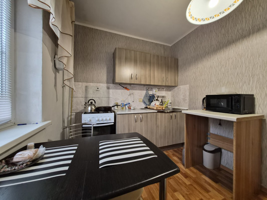 Сдам однокомнатную (1-комн.) квартиру, Видова ул, 157, Новороссийск г