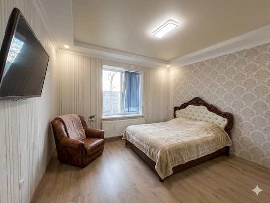 Продам дом, Амет-Хан Султана ул, 49, Украинка с, 0 км от города