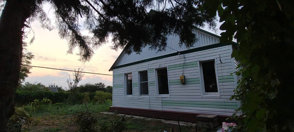 Продам дом, Октябрьская ул, 102, Скобелевская ст-ца, 0 км от города