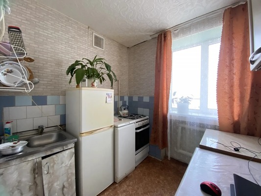 Продам однокомнатную (1-комн.) квартиру, Миллера Ж.А. ул, 56, Симферополь г