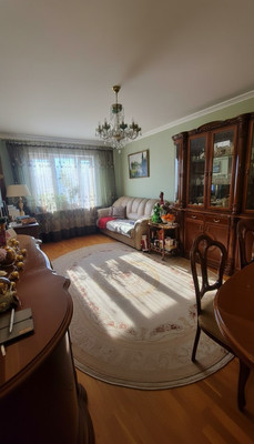 Продам трехкомнатную (3-комн.) квартиру, Кораблестроителей ул, 39в, Санкт-Петербург г