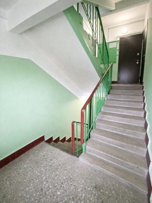 Продам трехкомнатную (3-комн.) квартиру, Шибанкова ул, 15а, Наро-Фоминск г