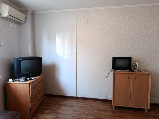 Продам многокомнатную квартиру, Калинина пер, 9, Алупка г