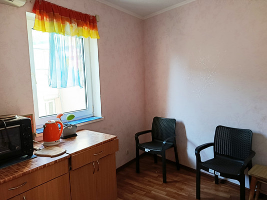 Продам многокомнатную квартиру, Калинина пер, 9, Алупка г