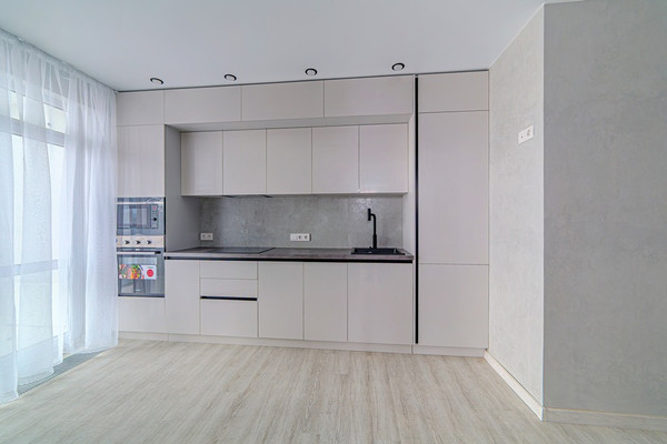 Продам двухкомнатную (2-комн.) квартиру, Прибрежный б-р, 5, Засечное с