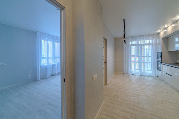 Продам двухкомнатную (2-комн.) квартиру, Прибрежный б-р, 5, Засечное с