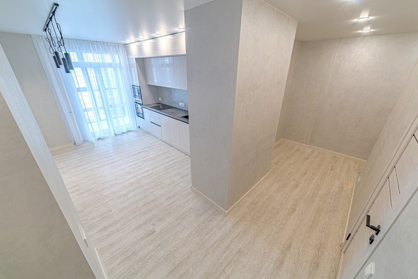 Продам двухкомнатную (2-комн.) квартиру, Прибрежный б-р, 5, Засечное с