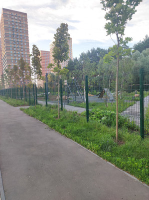 Продам однокомнатную (1-комн.) квартиру, 100 кв-л, 1к1, Москва г