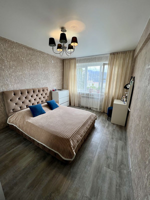 Продам трехкомнатную (3-комн.) квартиру, Павлова (Лазаревский р-н) пер, 9а, Сочи г