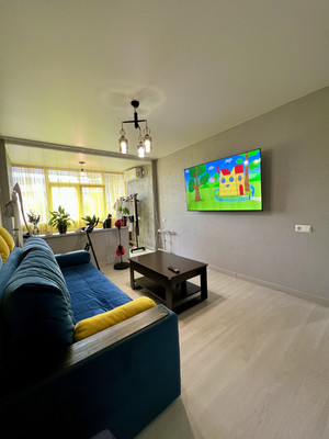 Продам трехкомнатную (3-комн.) квартиру, Павлова (Лазаревский р-н) пер, 9а, Сочи г