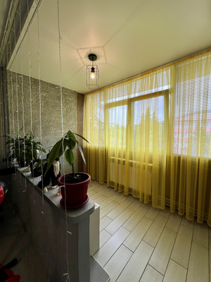 Продам трехкомнатную (3-комн.) квартиру, Павлова (Лазаревский р-н) пер, 9а, Сочи г