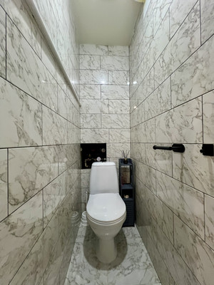 Продам трехкомнатную (3-комн.) квартиру, Павлова (Лазаревский р-н) пер, 9а, Сочи г