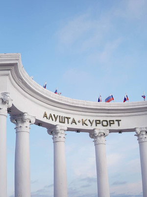 Продам двухкомнатную (2-комн.) квартиру, Сусловой ул, 3, Виноградное с