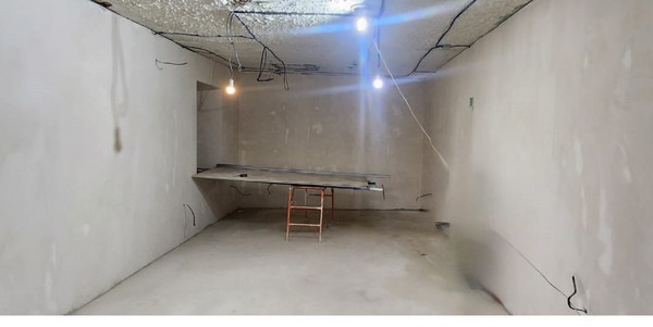 Продам торговое помещение 31 м2, Некрасовская ул, 37к21, Ростов-на-Дону г