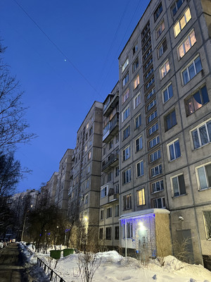 Продам двухкомнатную (2-комн.) квартиру, Вавиловых ул, 8Дк1, Санкт-Петербург г