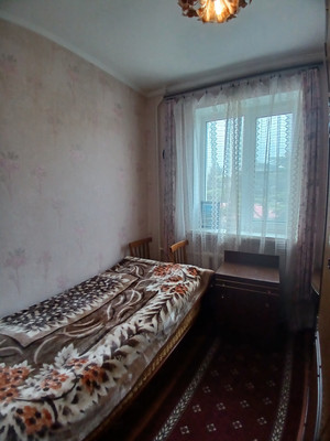 Продам трехкомнатную (3-комн.) квартиру, Г. Петровой ул, 9, Туапсе г