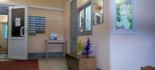 Продам трехкомнатную (3-комн.) квартиру, Кораблестроителей ул, 35Б, Санкт-Петербург г