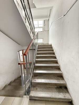 Продам трехкомнатную (3-комн.) квартиру, 3-я Целиноградская ул, 6, Краснодар г