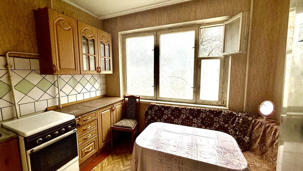 Продам однокомнатную (1-комн.) квартиру, Бела Куна ул, 3, Симферополь г