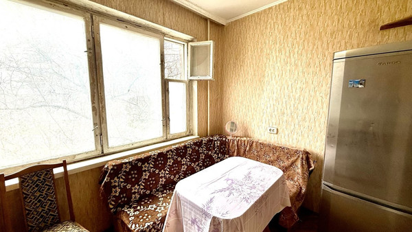 Продам однокомнатную (1-комн.) квартиру, Бела Куна ул, 3, Симферополь г