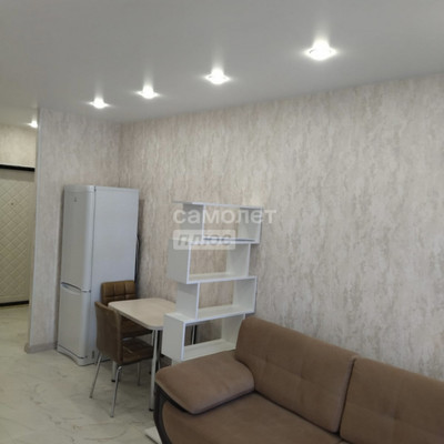 Продам однокомнатную (1-комн.) квартиру, Красина ул, 53к4, Цемдолина с