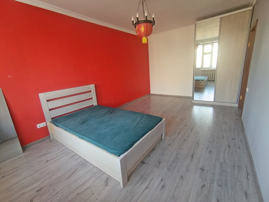 Продам однокомнатную (1-комн.) квартиру, Константинова ул, 4, Москва г