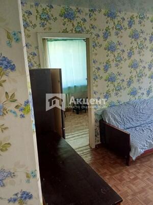 Продам трехкомнатную (3-комн.) квартиру, Суворова ул, 40, Иваново г