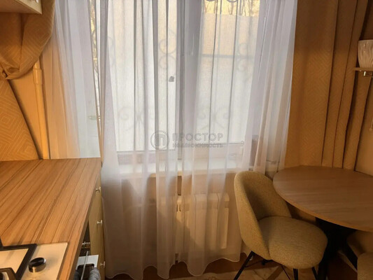 Продам двухкомнатную (2-комн.) квартиру, Профсоюзная ул, 136к3, Москва г